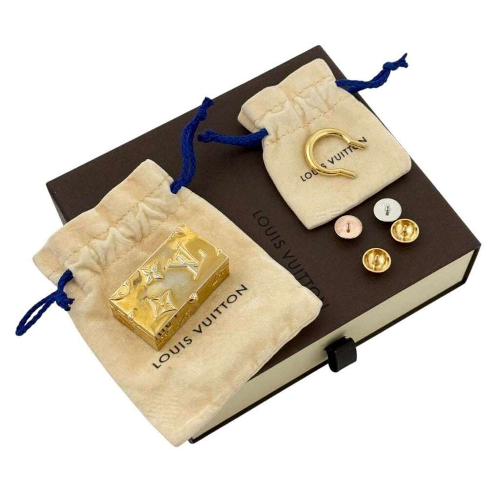 LOUIS VUITTON Ring - Picture 10 of 10